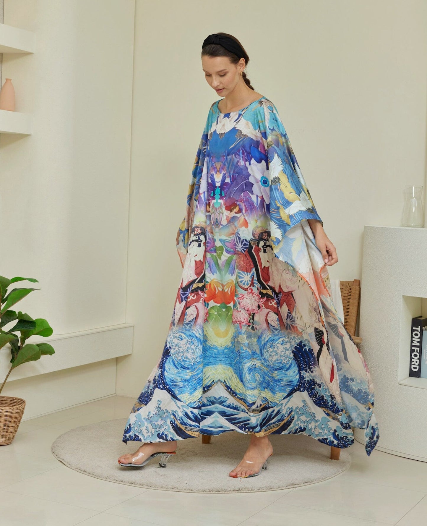 Blue Japanese Wave Abstract Silk Kaftan Gradient Oriental Floral Caftan Full Length