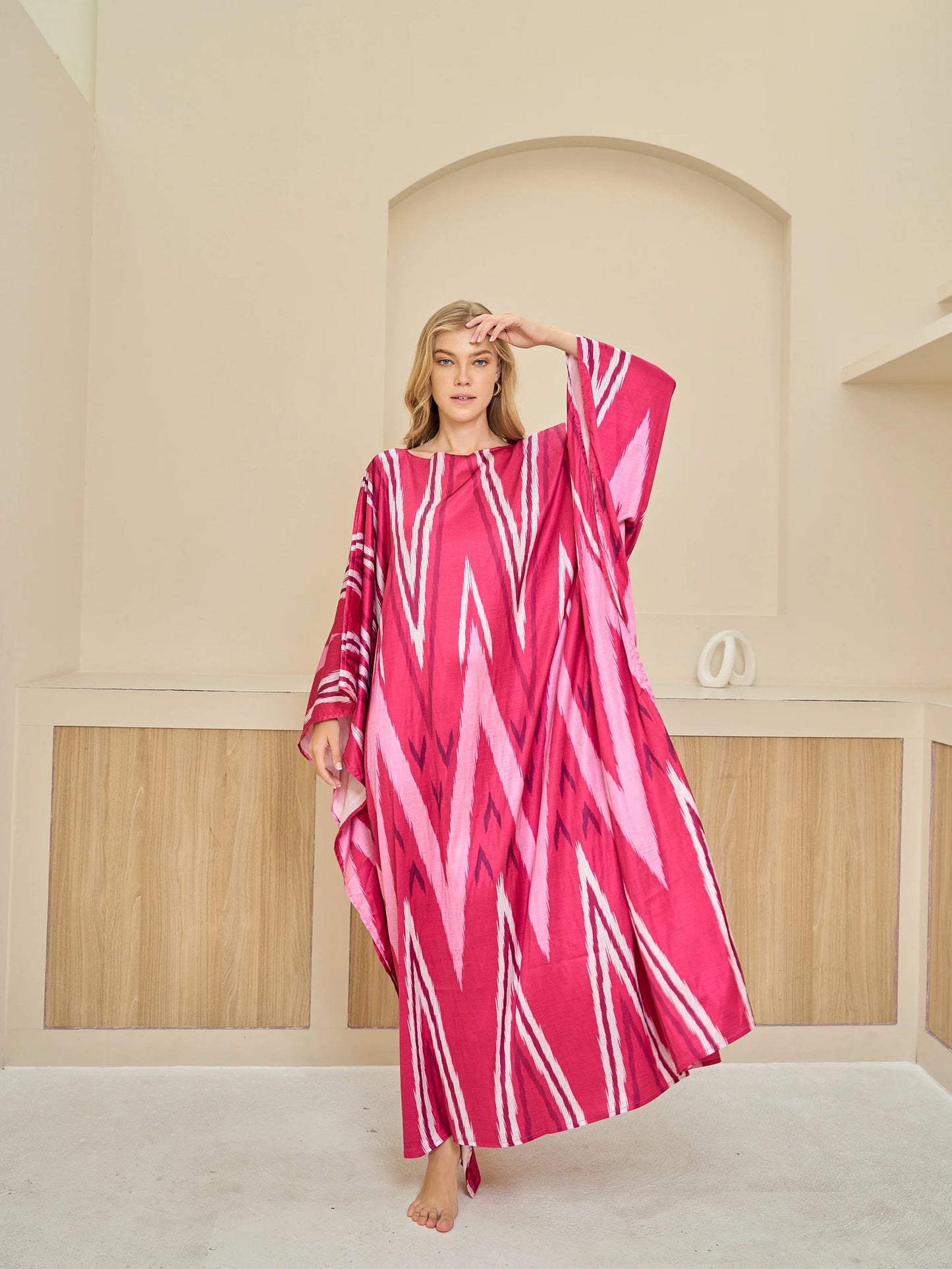 Boho Pink Ikat Print Dresses Kaftan Women Straight Cut Beach Caftan Plus Size