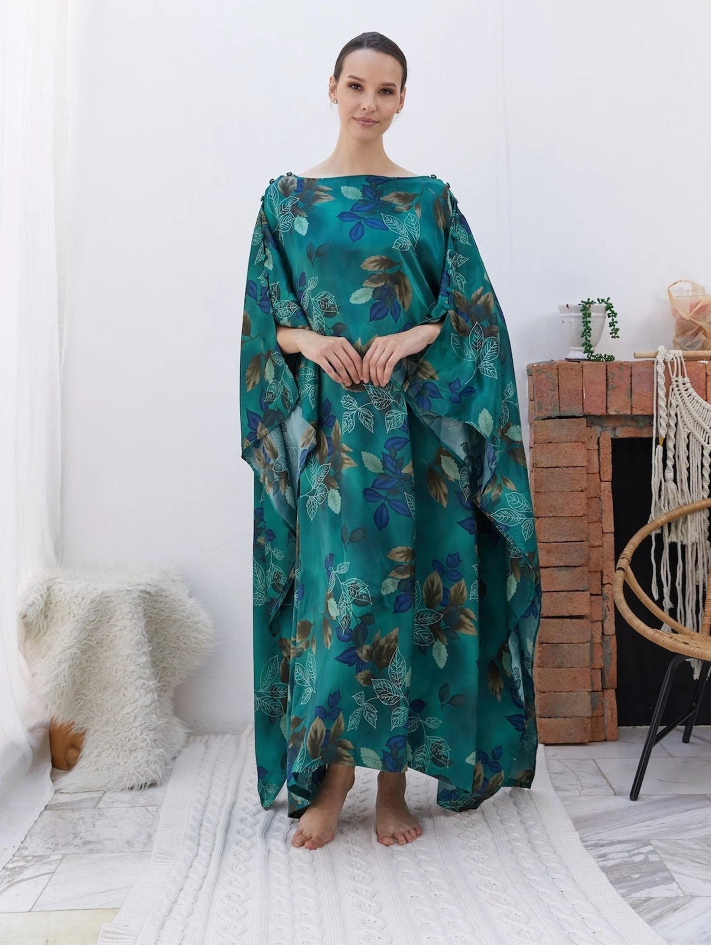 Buttons at shoulders Green Silk Kaftan Dress Luxury Emerald Women Plus Size