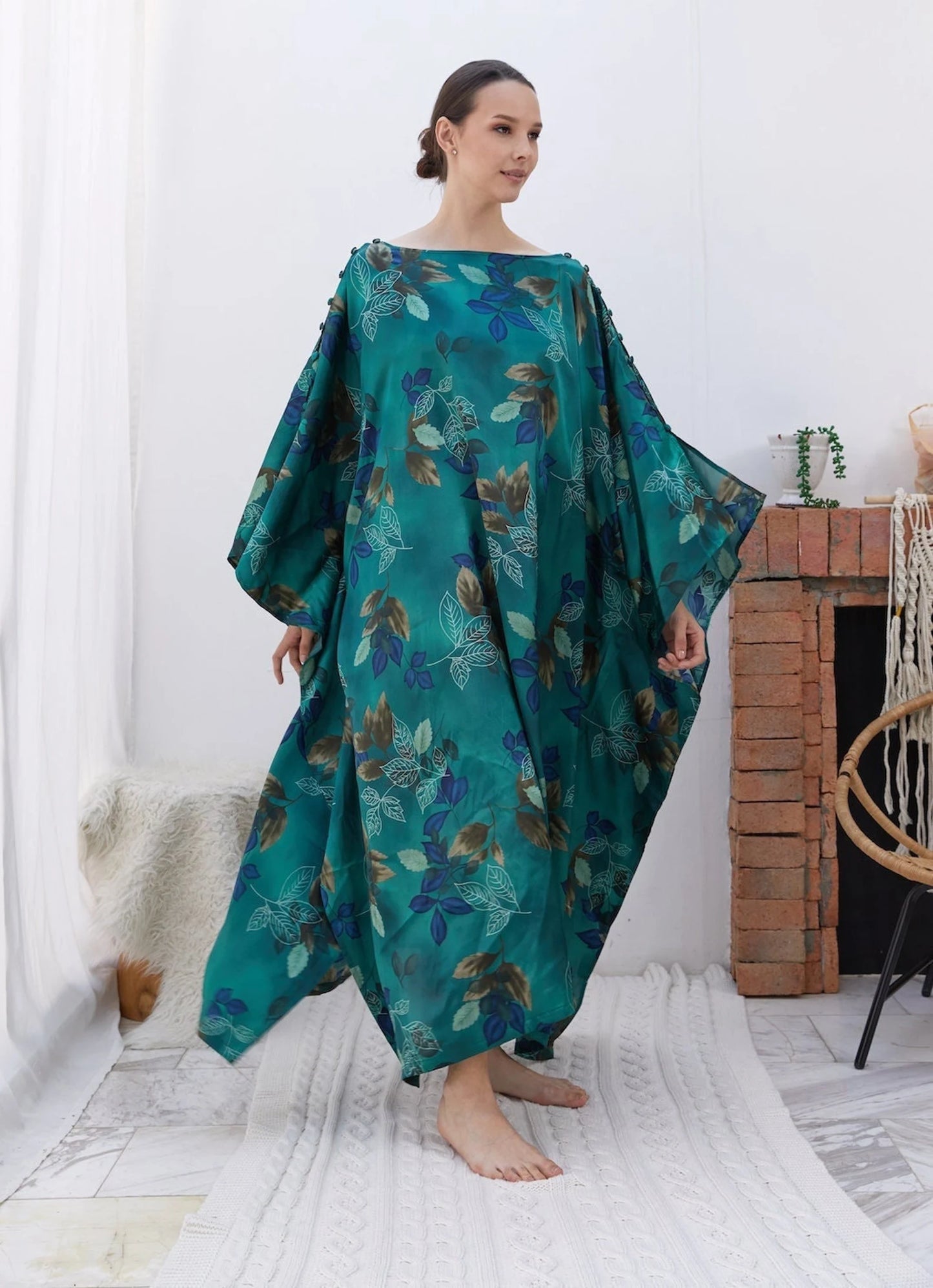 Buttons at shoulders Green Silk Kaftan Dress Luxury Emerald Women Plus Size