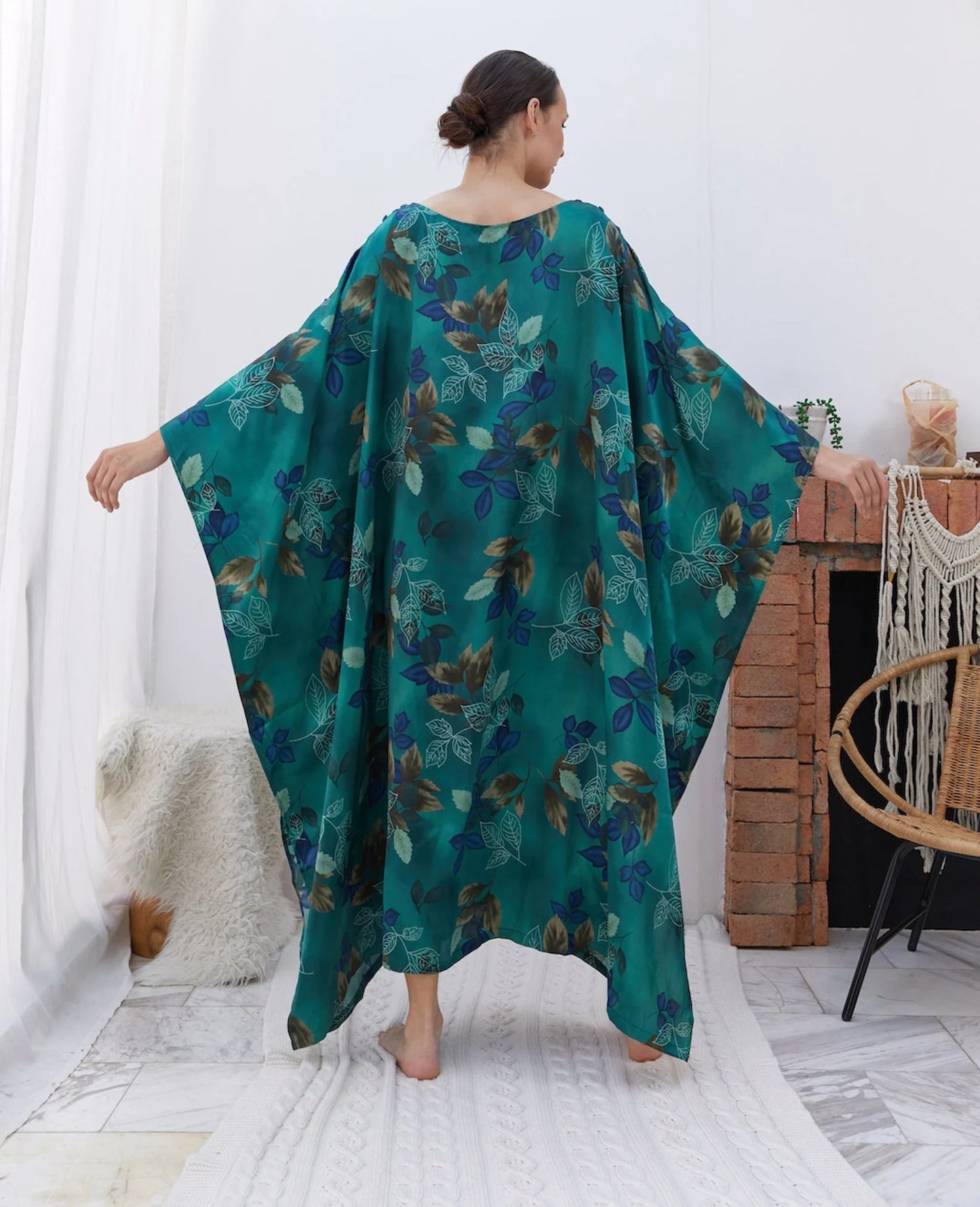 Buttons at shoulders Green Silk Kaftan Dress Luxury Emerald Women Plus Size