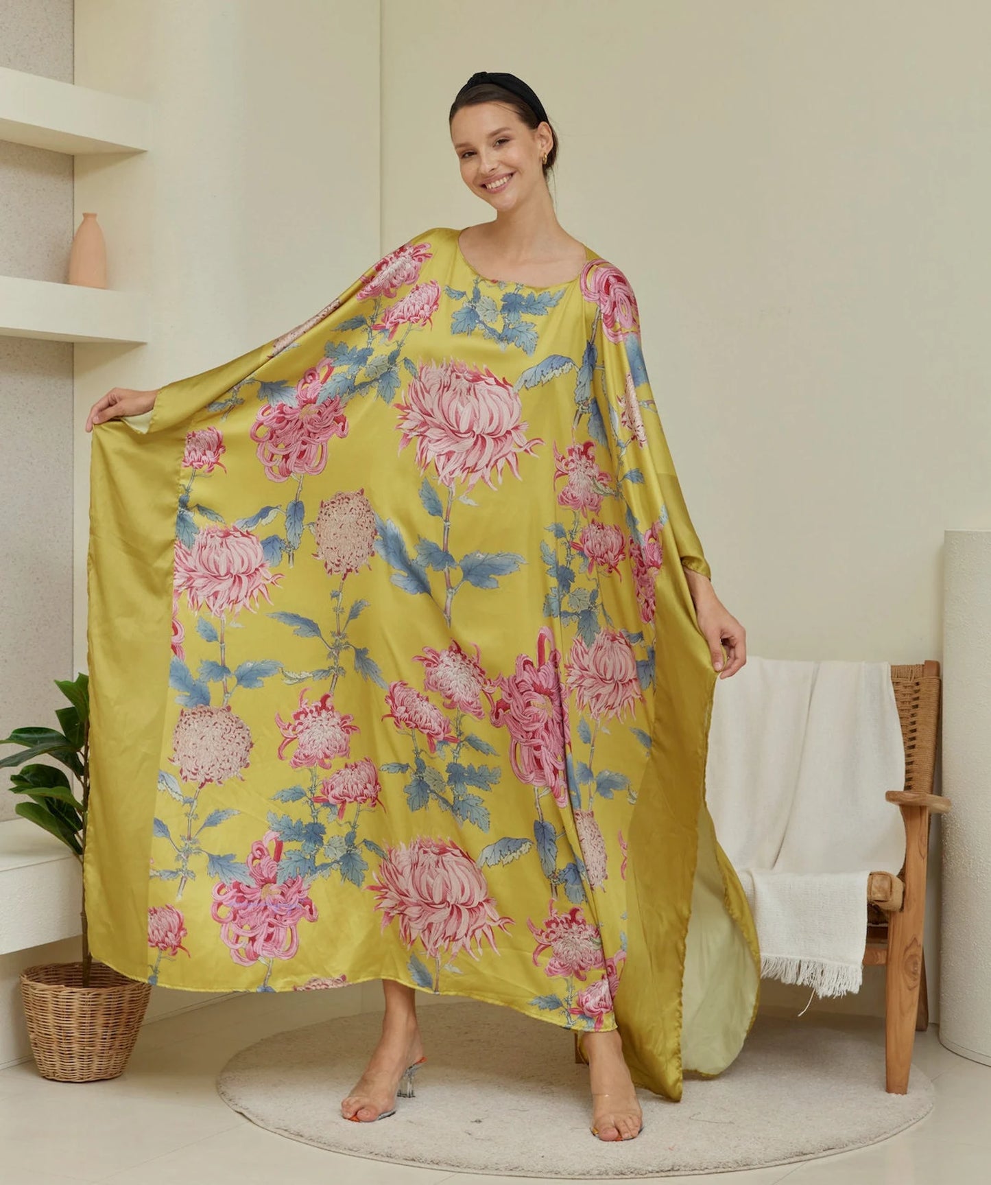 Gold Silk Chrysanthemum Japanese Kimono Floral Kaftan Oriental Silk Full Length