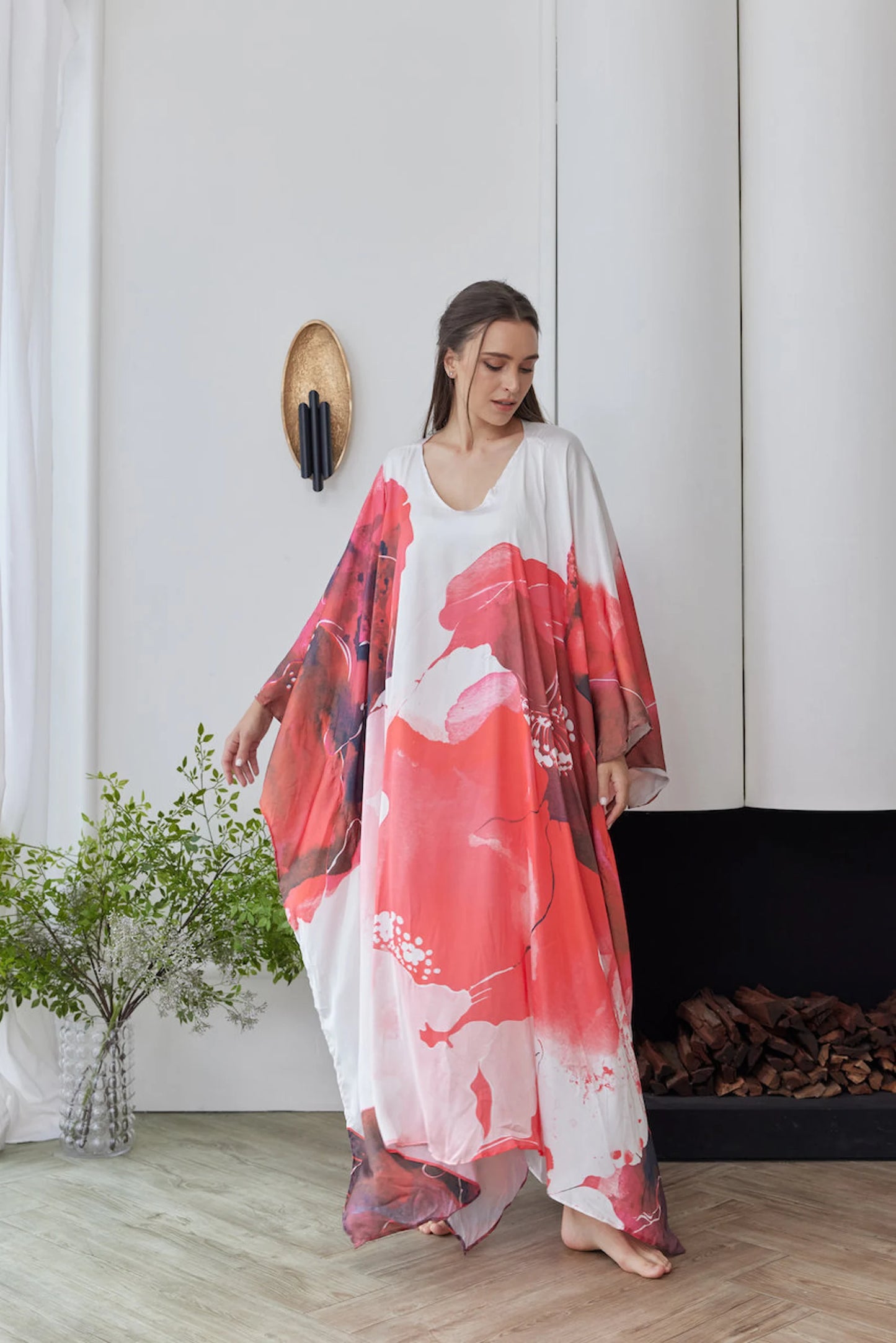 Handpainted Abstract Red White Floral Caftan Dressing Gown Kaftan Full Length Silk