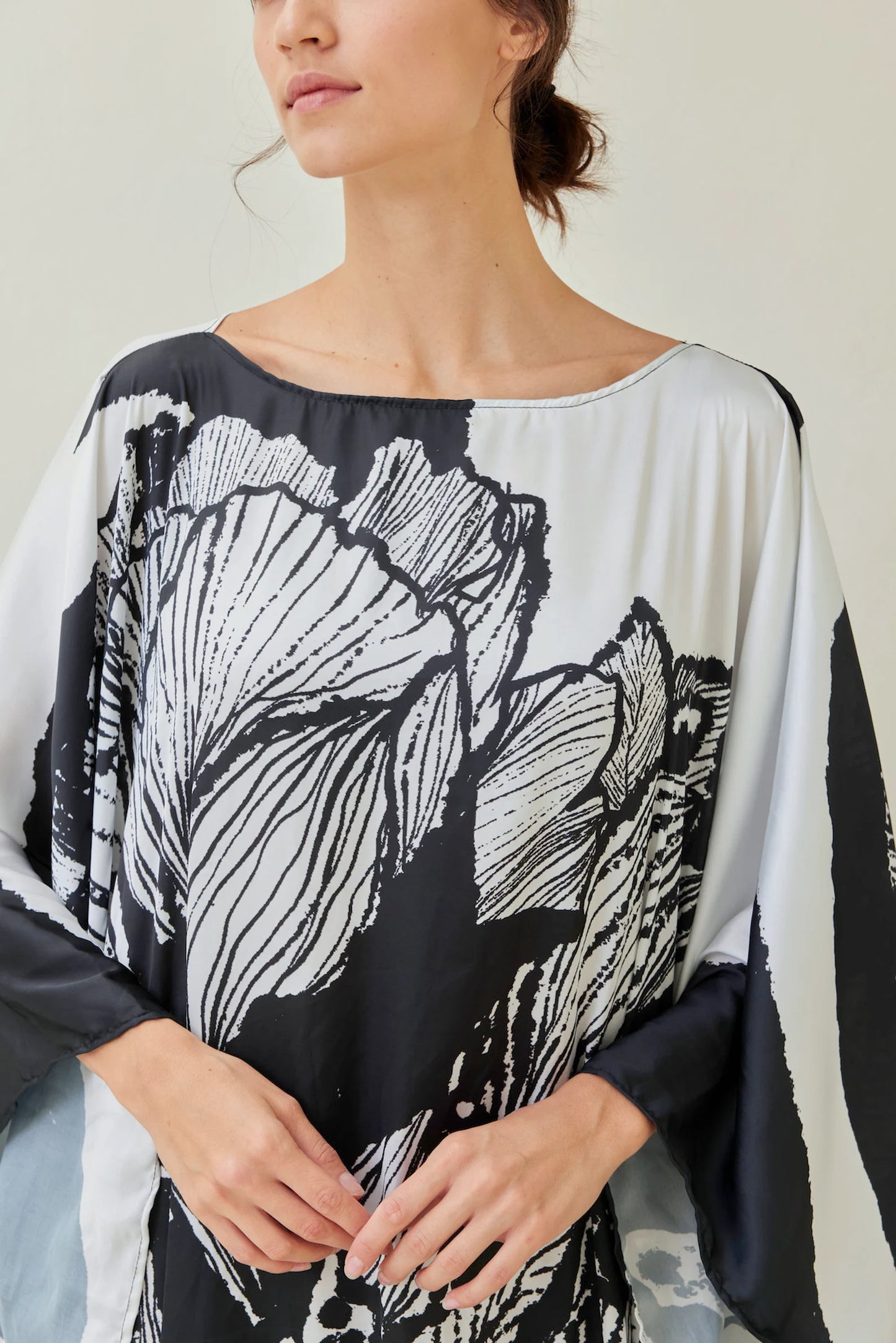 Silk Floral Kaftan Black White Abstract Full Length Beach Wear Dress