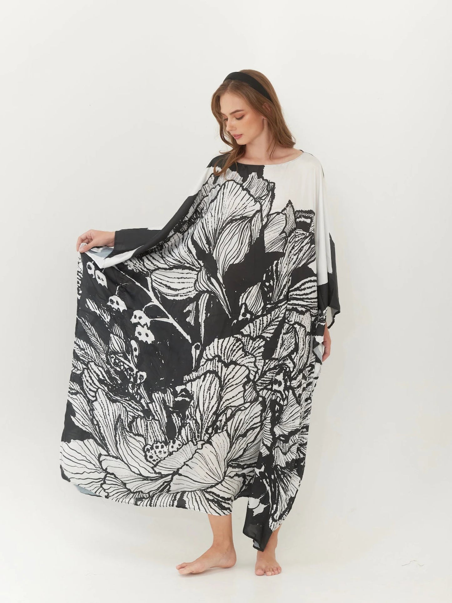 Silk Floral Kaftan Black White Abstract Full Length Beach Wear Dress