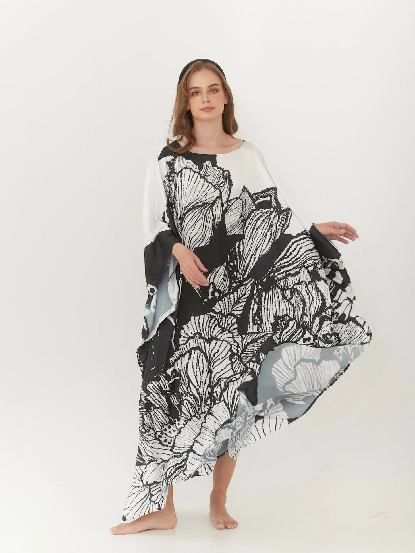 Silk Floral Kaftan Black White Abstract Full Length Beach Wear Dress