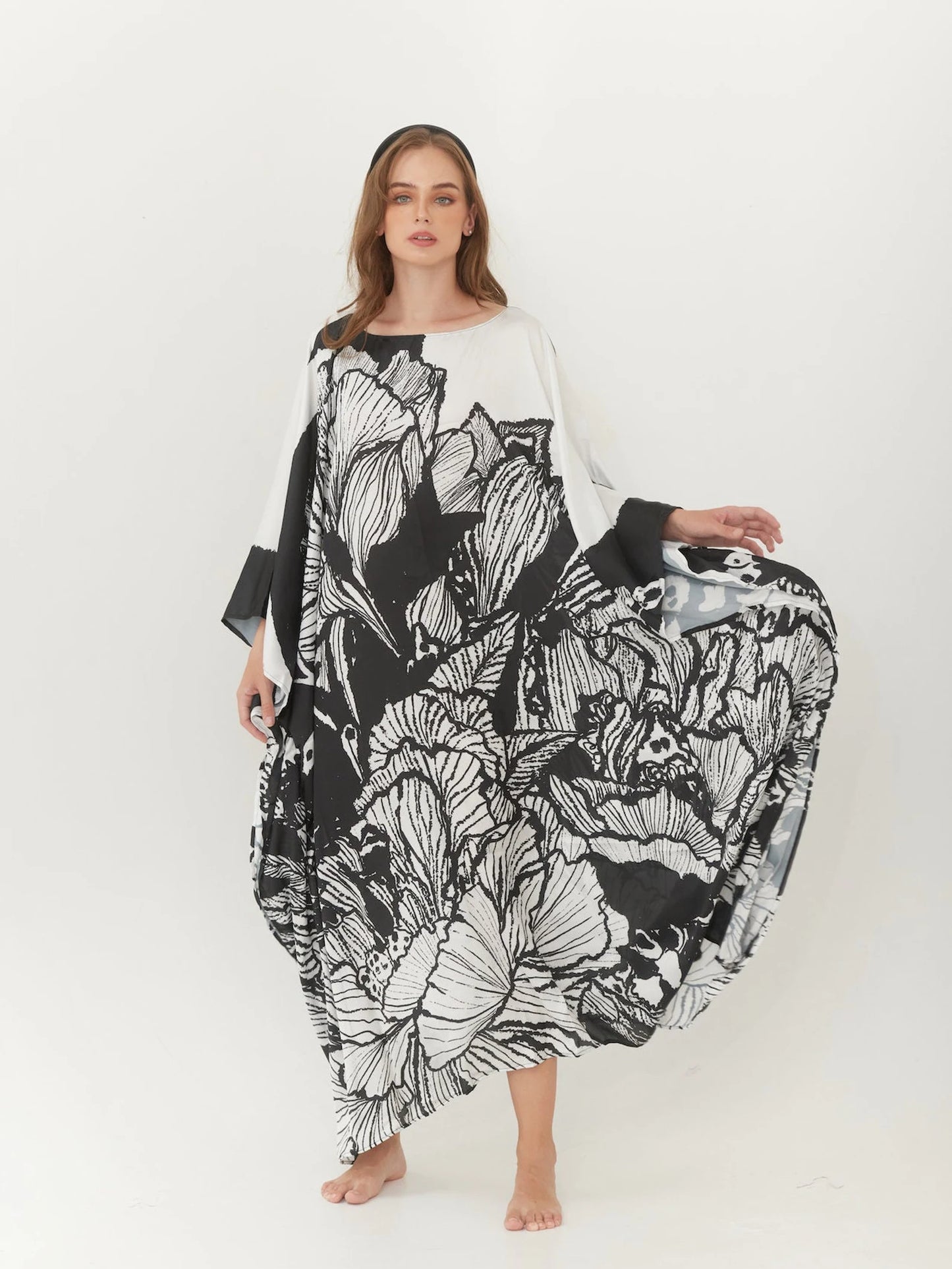 Silk Floral Kaftan Black White Abstract Full Length Beach Wear Dress